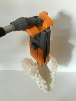 CleanSV® Verchromter Putzwagen Mit Profi Mopresse, 2 Gitterkörben, 1 Ablage Und 2 Plastikeimer -Sauber Lieferungen Geschäft 1ce28383 e1ab 49ed 8452 55bc4bf4e7d0 2