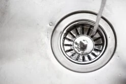 BiOHY Rohrreiniger (3x1l Flasche) | EXTRA STARK | Flüssiger, Hochkonzentrierter Abflussreiniger | Geruchsneutral | Für Alle Verstopfungen 14 BiOHY Rohrreiniger (3x1l Flasche) | EXTRA STARK | Flüssiger, Hochkonzentrierter Abflussreiniger | Geruchsneutral | Für Alle Verstopfungen -Sauber Lieferungen Geschäft 2927299e 6aaa 45da bbc4 512ac5a40261