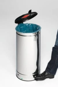 Abfallbehälter, 66l, HxBxT 810x380x430mm, Korpus Stahl Antiksilber, Deckel Kunststoff Silber 7 Abfallbehälter, 66l, HxBxT 810x380x430mm, Korpus Stahl Antiksilber, Deckel Kunststoff Silber – Bild 5