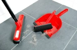 BawiTec Gummibesen-Set Friseurbesen Kehrgarnitur Mit Handfeger Noppenbesen 14 BawiTec Gummibesen-Set Friseurbesen Kehrgarnitur Mit Handfeger Noppenbesen -Sauber Lieferungen Geschäft aabeb1d7 4a24 408b 9b69 69a58bad946e