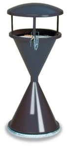 Standascher, HxØ 960x440mm, Stahl, Korpus RAL7024, Eieruhrform, M. Schutzdach 3 Standascher, HxØ 960x440mm, Stahl, Korpus RAL7024, Eieruhrform, M. Schutzdach